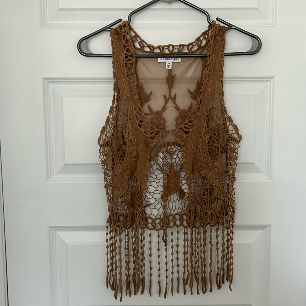 ROOMMATES (Nordstrom) - Boho Lace Vest Tan Size small crochet